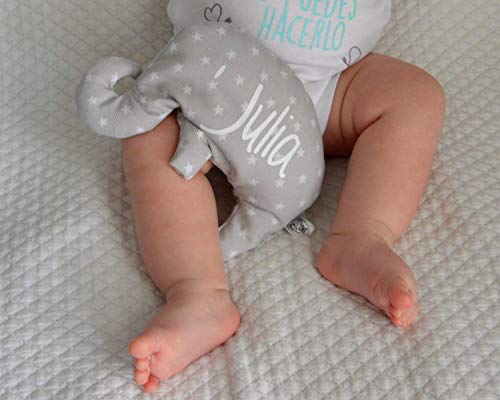 Saquito térmico de semillas"elefante", para bebé y personalizado. Nuestro saco térmico es ideal para aliviar los cólicos, calentar la cuna y relajar al recién nacido. Regalo original y hecho a mano Saquito térmico de semillas"elefante", para bebé y personalizado. Nuestro saco térmico es ideal para aliviar los cólicos, calentar la cuna y relajar al recién nacido. Regalo original y hecho a mano
