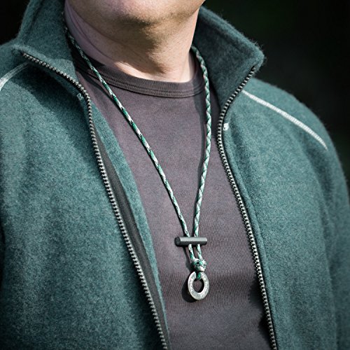 The Friendly Swede Collar de Paracord con Iniciador de Fuego - GARANTÍA DE por Vida (Verde Militar) The Friendly Swede Collar de Paracord con Iniciador de Fuego - GARANTÍA DE por Vida (Verde Militar)