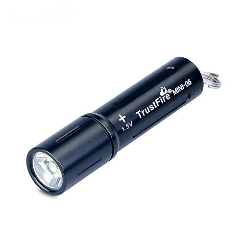 TrustFire MINI-06 - Mini linterna LED (90 lúmenes, con llavero y batería AAA, recargable), color negro TrustFire MINI-06 - Mini linterna LED (90 lúmenes, con llavero y batería AAA, recargable), color negro