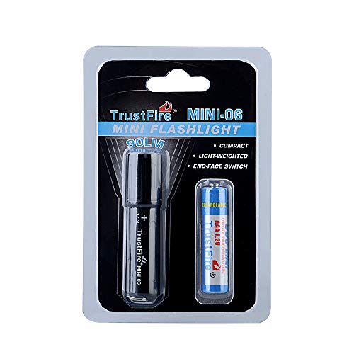 TrustFire MINI-06 - Mini linterna LED (90 lúmenes, con llavero y batería AAA, recargable), color negro