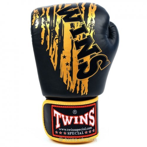 Twins Special Black & Gold Claw Boxing Gloves 10oz