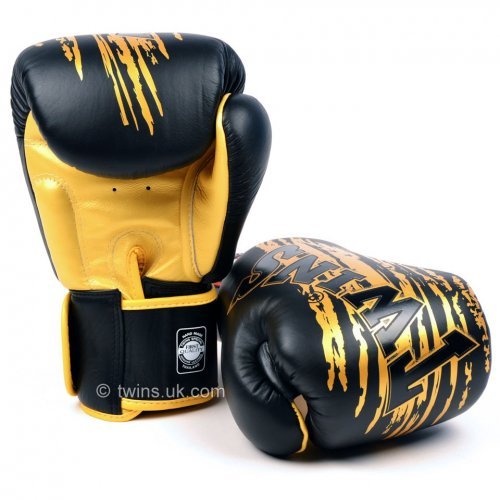 Twins Special Black & Gold Claw Boxing Gloves 10oz