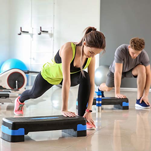 Ultrasport Step, Stepper óptimo para el aeróbic y el fitness, regulable en alturas diferentes, con superficie antideslizante,diferentes colores y tamaños,peso óptimo del usuario 150kg Ultrasport Step, Stepper óptimo para el aeróbic y el fitness, regulable en alturas diferentes, con superficie antideslizante,diferentes colores y tamaños,peso óptimo del usuario 150kg