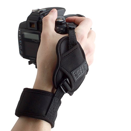 USA GEAR Empuñadura de Muñeca Correa de Mano para Cámara de Fotos Réflex Compatible con Canon,Nikon,Sony,Pentax y Muchas más. Diseño Negro USA GEAR Empuñadura de Muñeca Correa de Mano para Cámara de Fotos Réflex Compatible con Canon,Nikon,Sony,Pentax y Muchas más. Diseño Negro