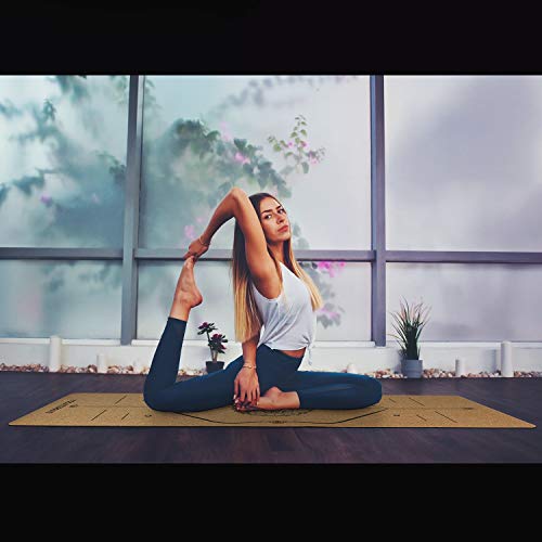 YOGATERRAE Esterilla de Yoga de Corcho Natural y Caucho Natural Antideslizante Gruesa, Sistema de Alineación Original, Dimensiones Óptimas 183×66×0,5cm + Correa de Transporte y Estiramientos YOGATERRAE Esterilla de Yoga de Corcho Natural y Caucho Natural Antideslizante Gruesa, Sistema de Alineación Original, Dimensiones Óptimas 183×66×0,5cm + Correa de Transporte y Estiramientos