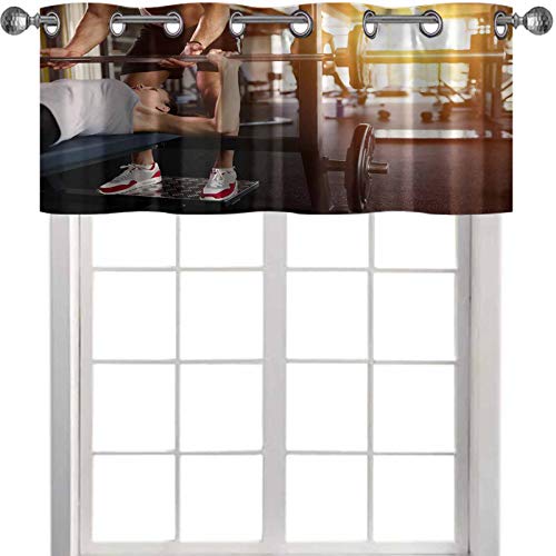 YUAZHOQI Cortina oscurecedora de habitación cenefa personal entrenador ayudando a la mujer banco prensa en el gimnasio 137 x 45 cm cenefa opaca para ventana de cocina