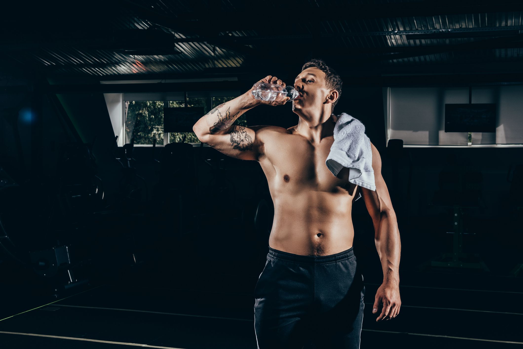 Este entrenamiento de 3 partes para todo el cuerpo está diseñado para poner a prueba su fuerza y su resistencia