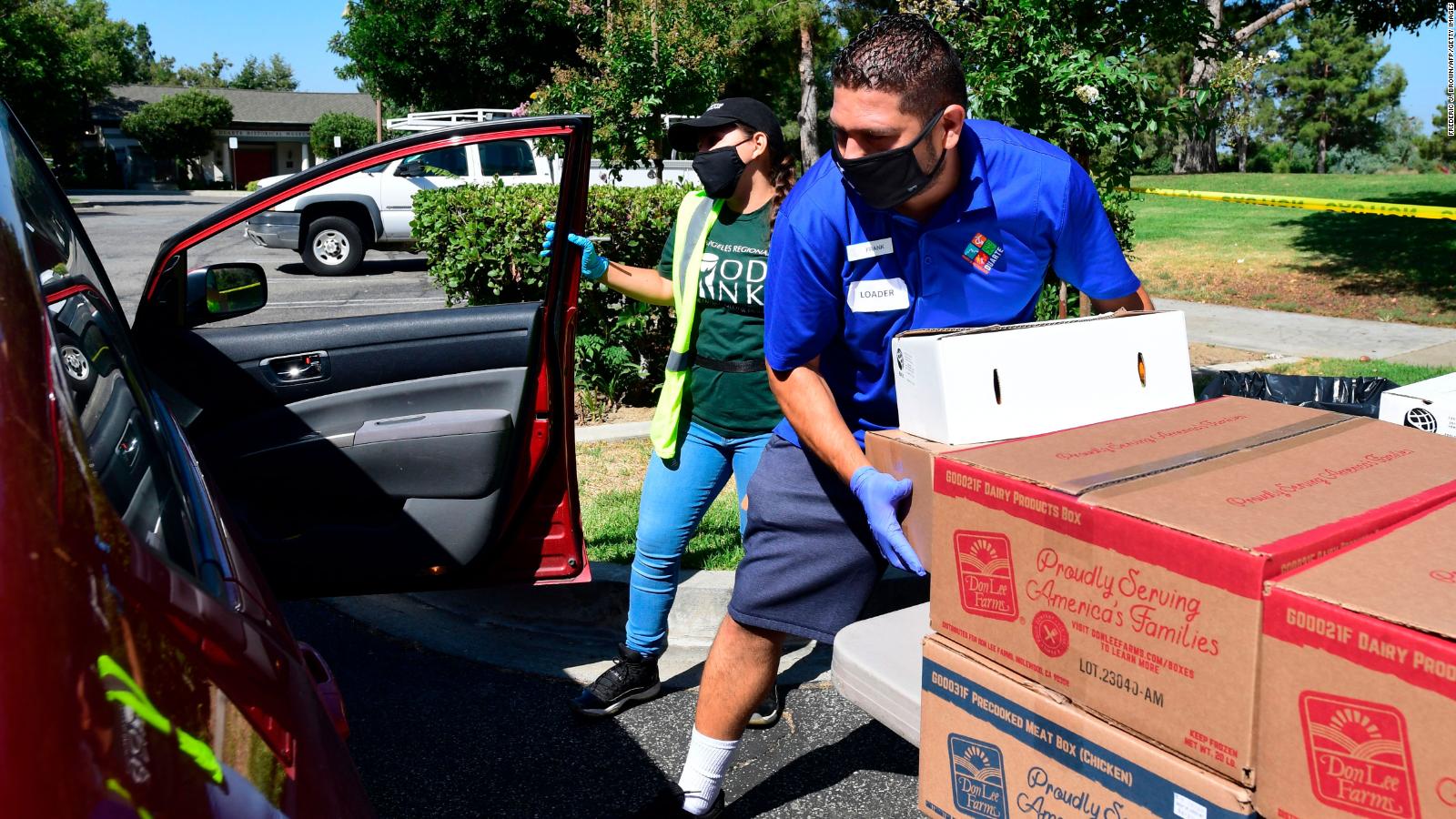 Millones de niños siguen esperando la ayuda alimentaria de la pandemia cuando se acerca el final del curso escolar