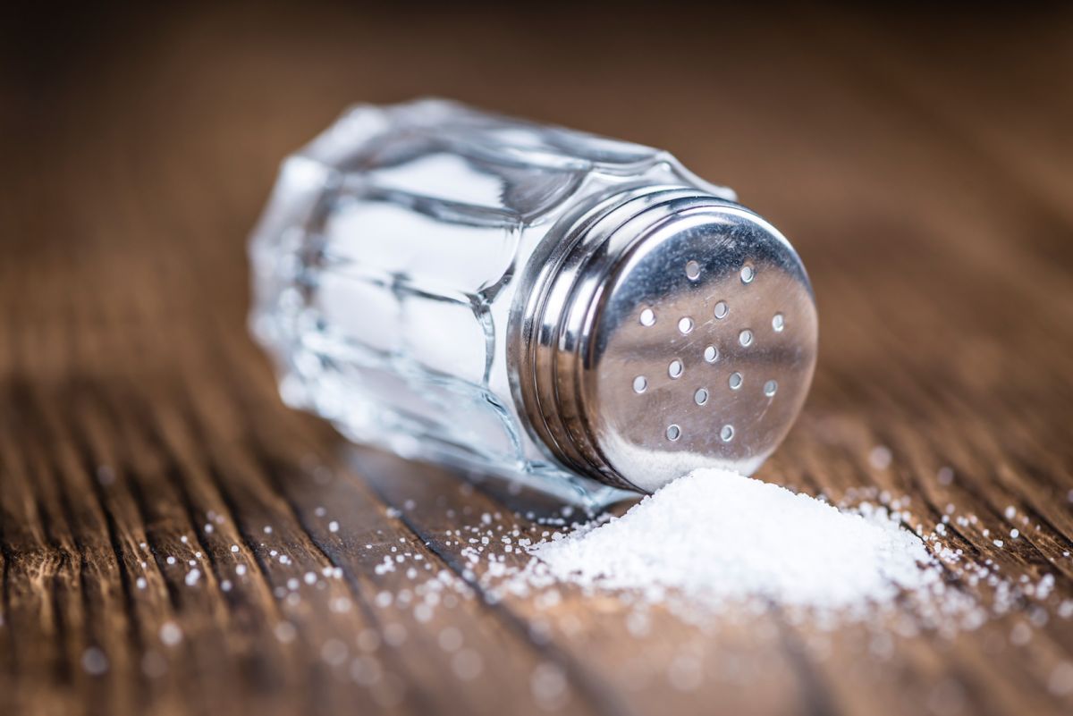 Comer demasiada sal podría afectar a tus células inmunitarias