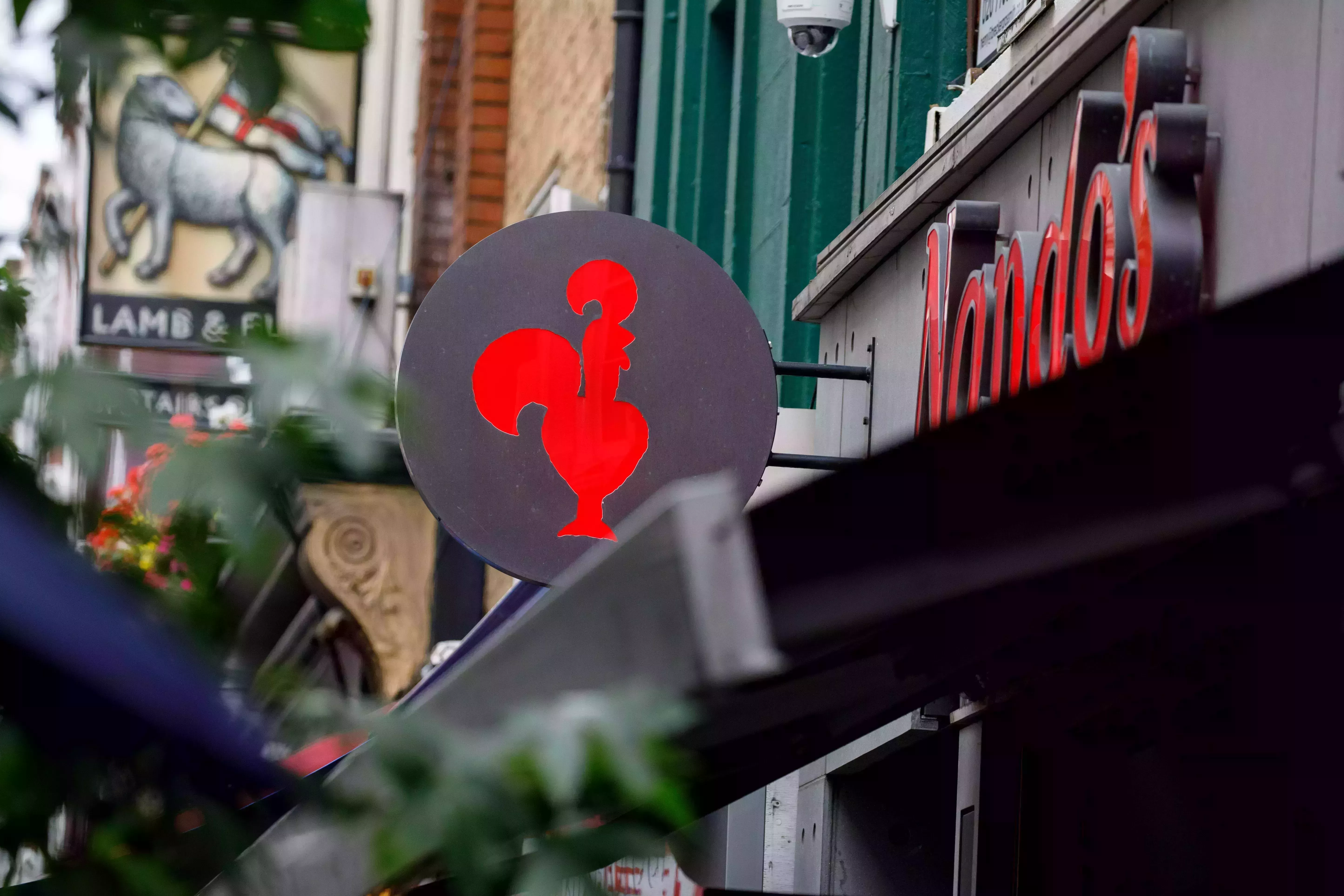 nando's closing restaurants