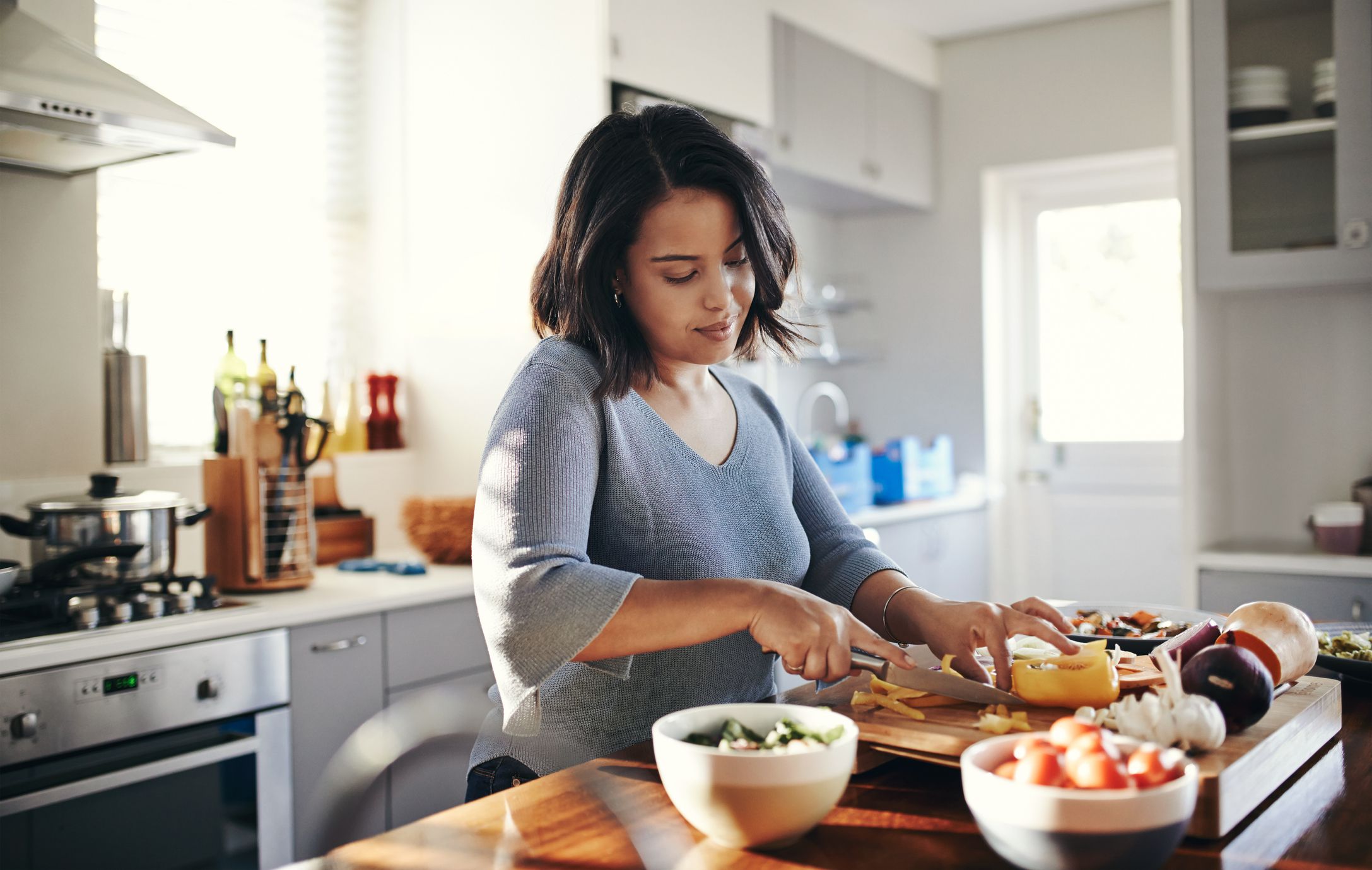 5 comidas fáciles de hacer entre semana para una persona que le entusiasmarán para la cena