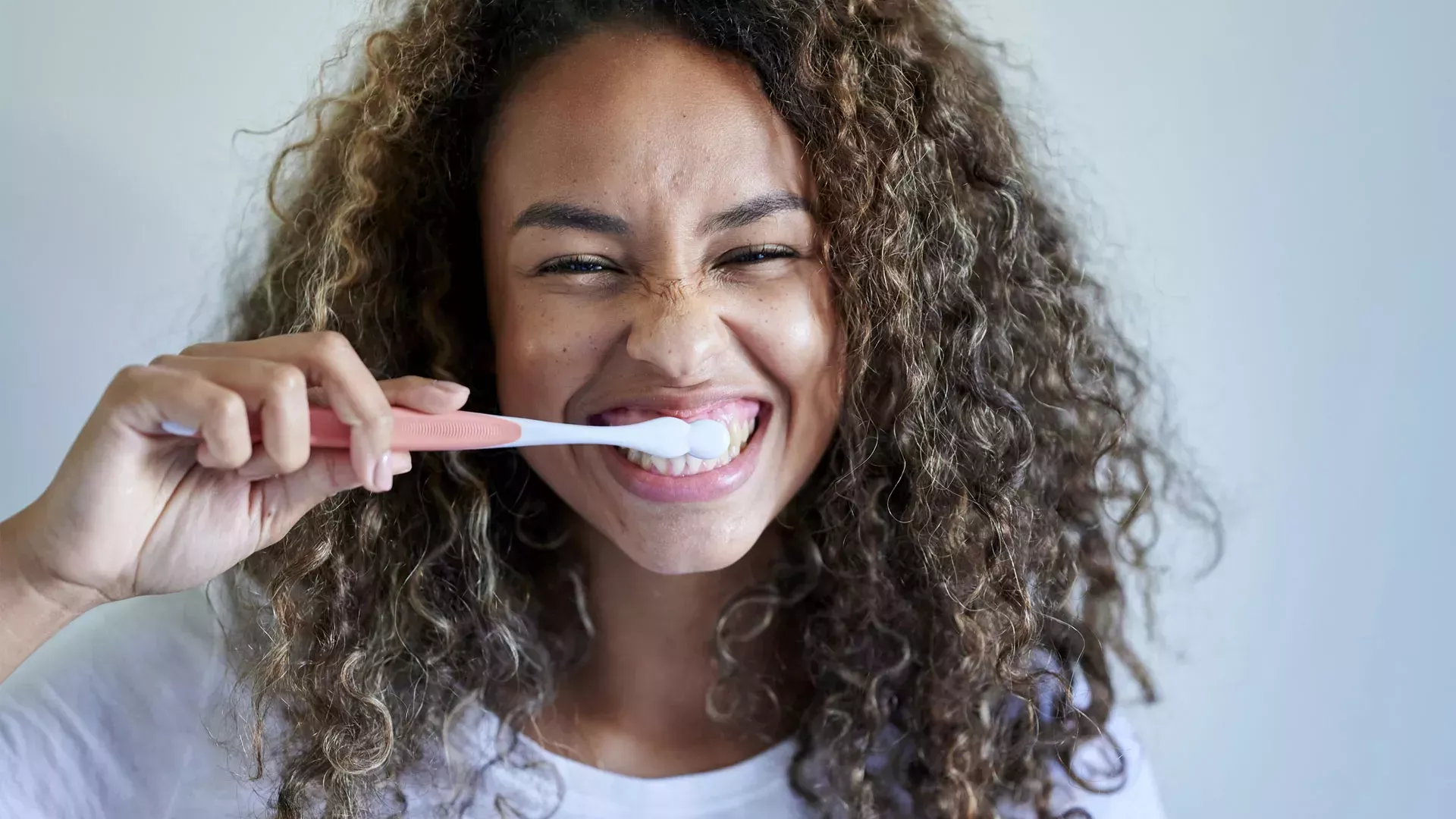 ¿Cuántos dientes tienen los humanos?