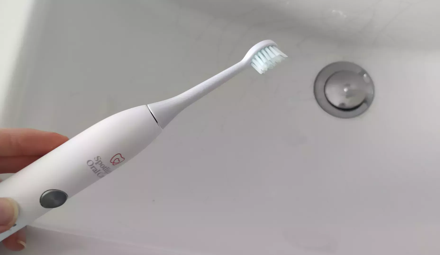 Revisión del cepillo de dientes sónico Spotlight Oral Care