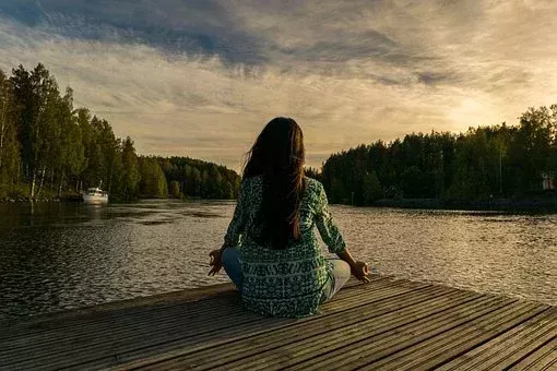 Cómo la meditación puede ayudarte a cometer menos errores