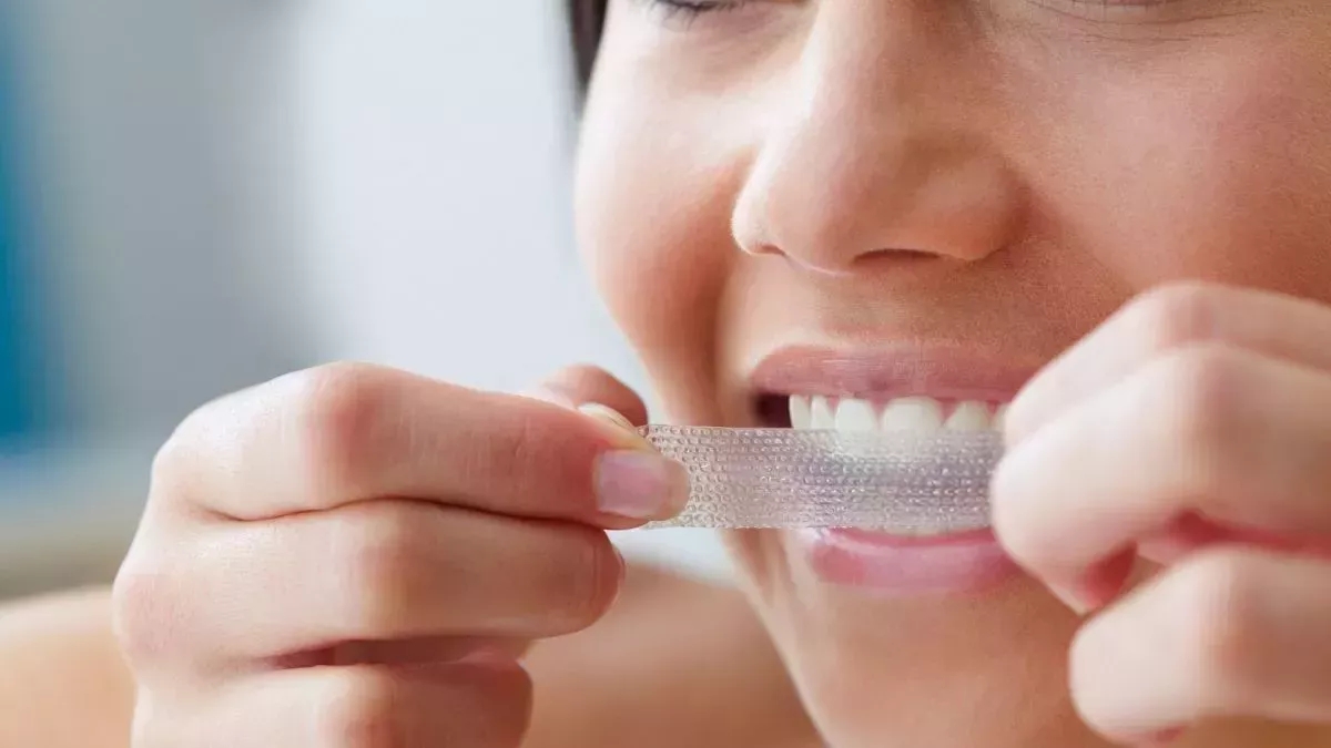 Cómo blanquear los dientes de forma natural en casa