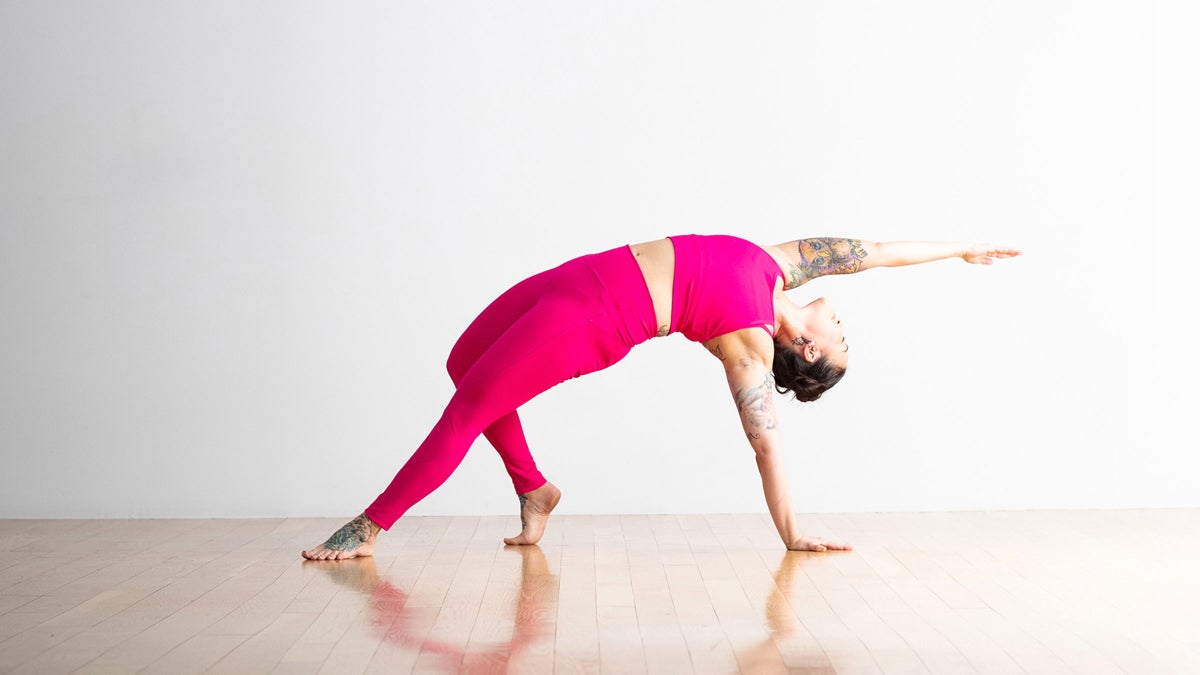 Una práctica de yoga de 5 minutos para cuando estás agobiado y no tienes tiempo