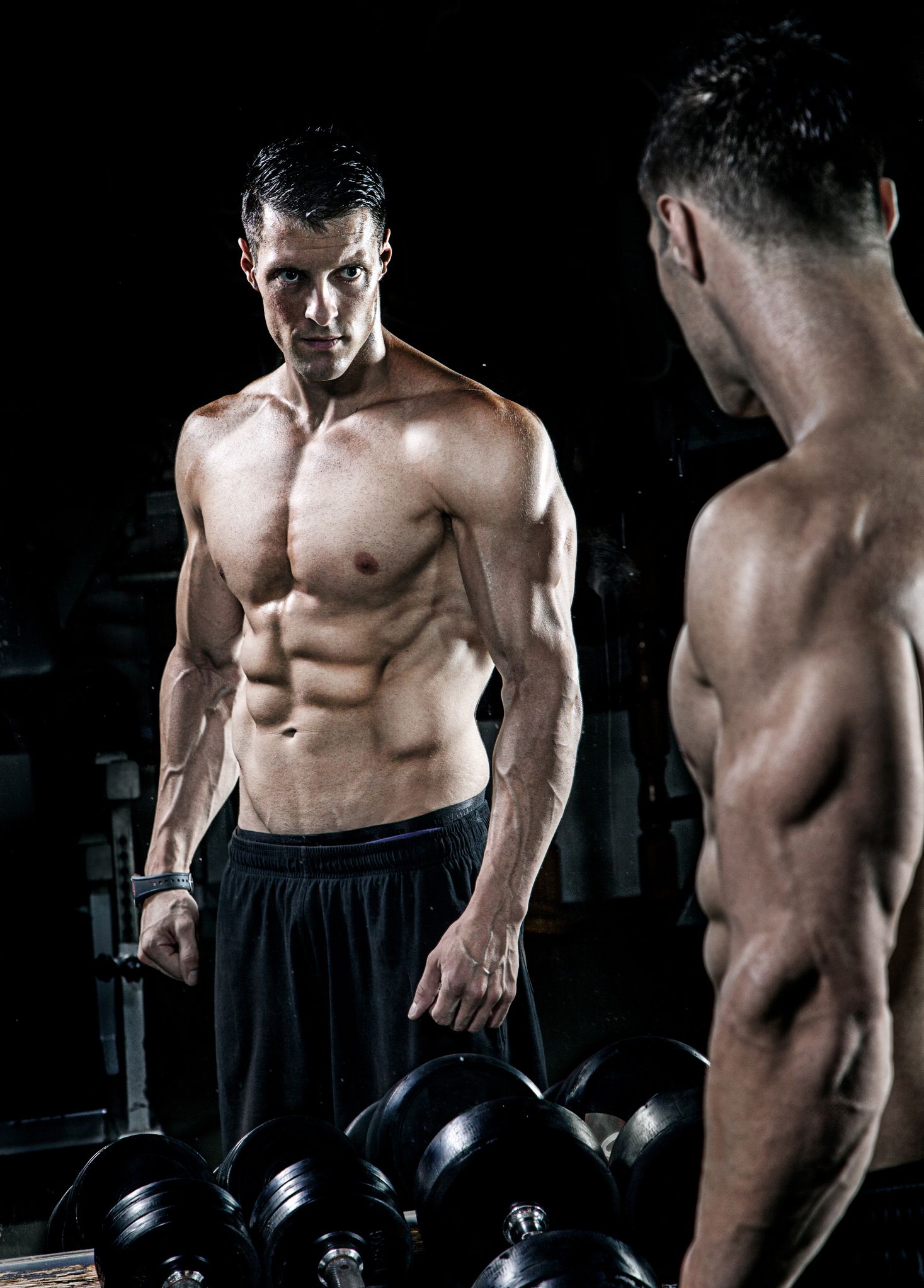 18 Mejores Ejercicios y Entrenamientos para Pecho y Hombros