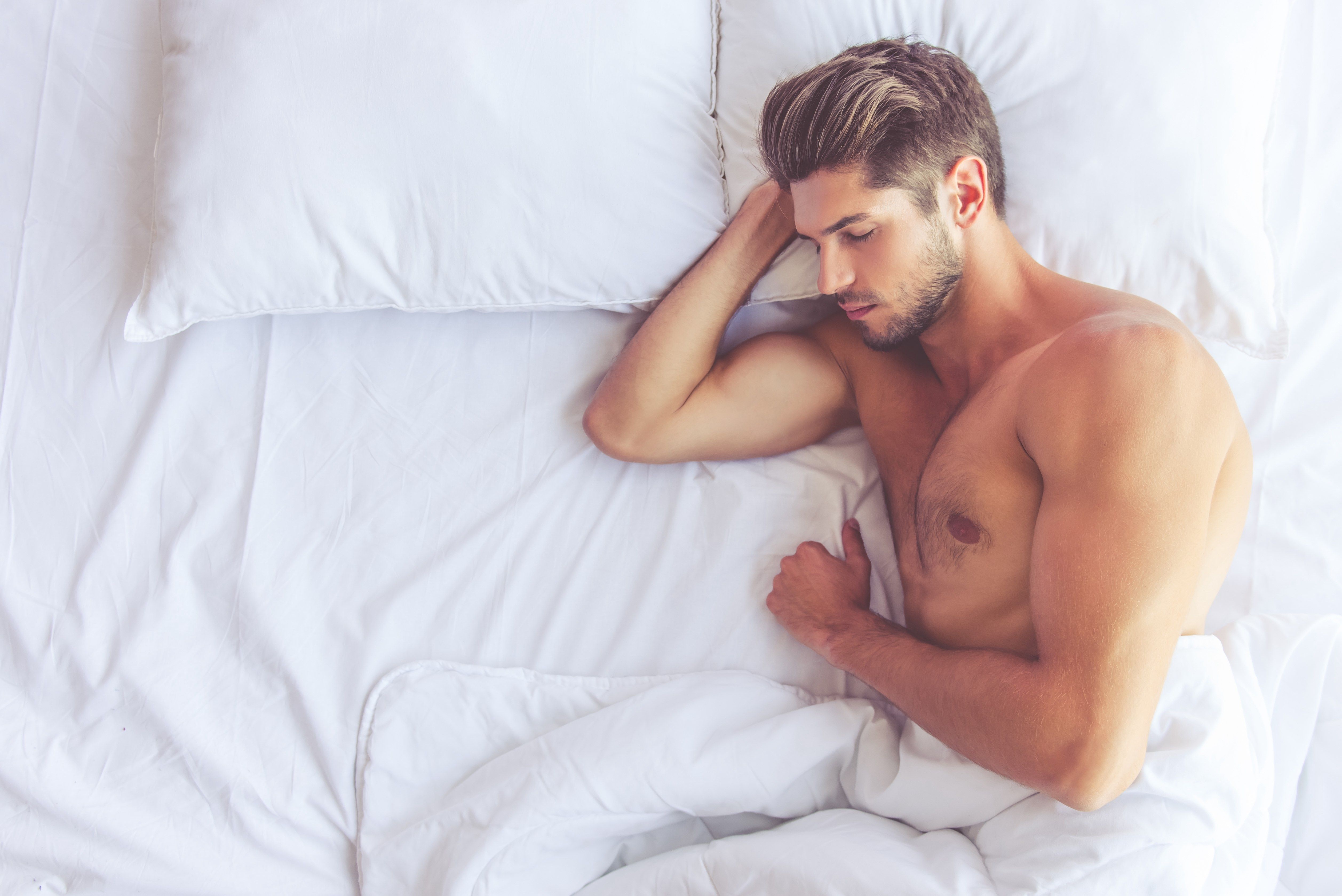 El culturismo ayuda a dormir más, según un nuevo estudio