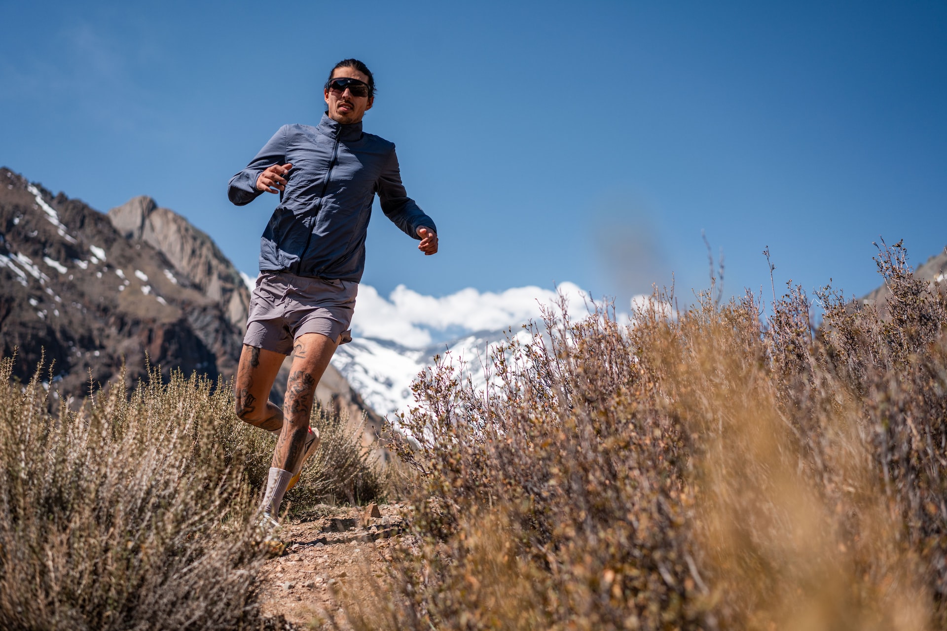 
		Correr en cinta o al aire libre: ¿es una opción mejor?