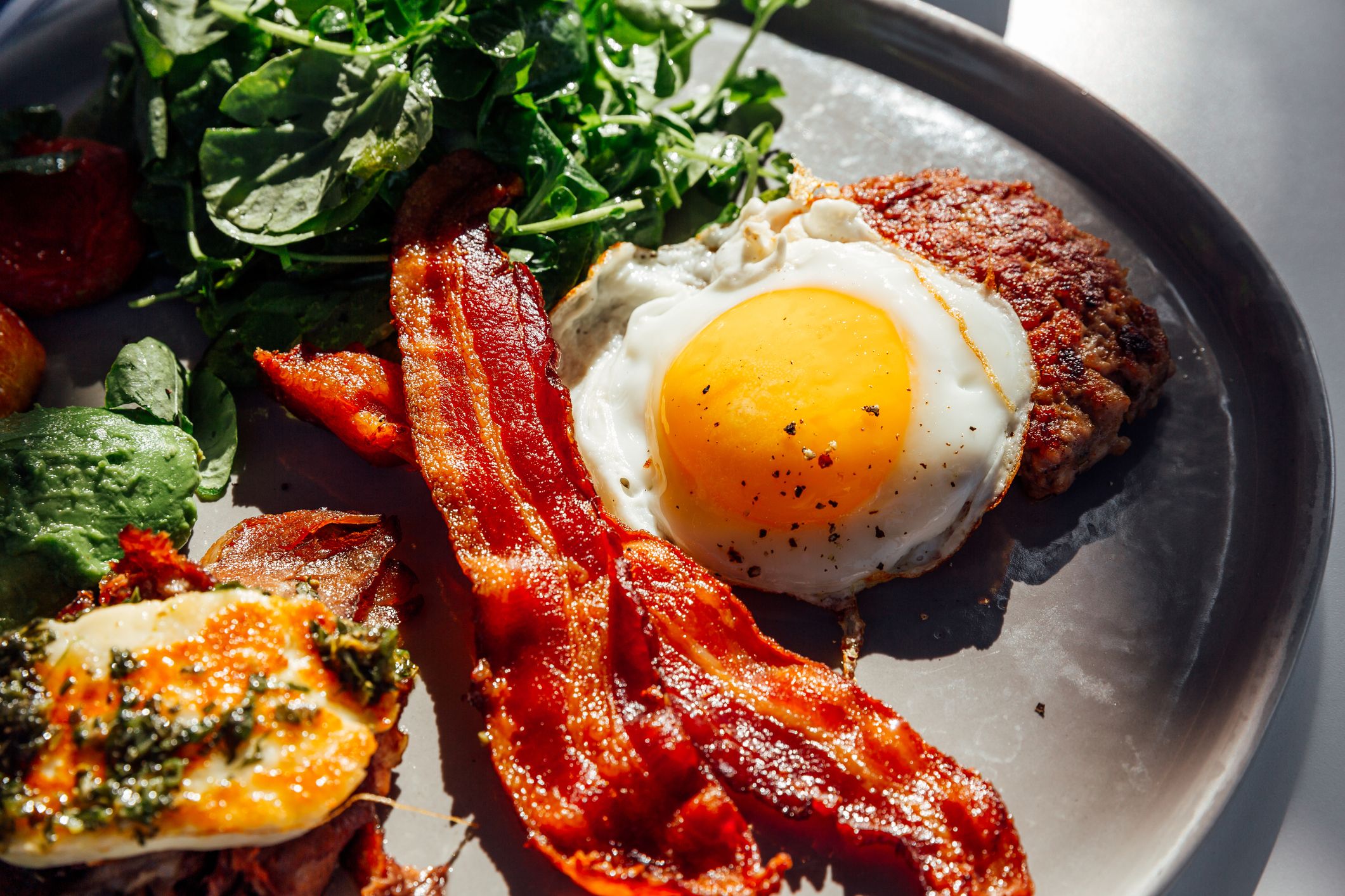 Los 10 mejores alimentos ceto para iniciar su plan de dieta ceto
