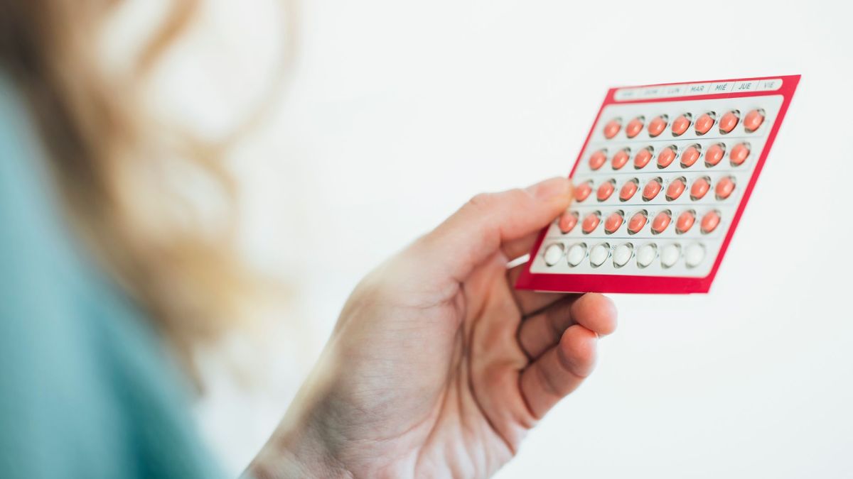 Los anticonceptivos hormonales aumentan ligeramente el riesgo de cáncer de mama, independientemente del tipo