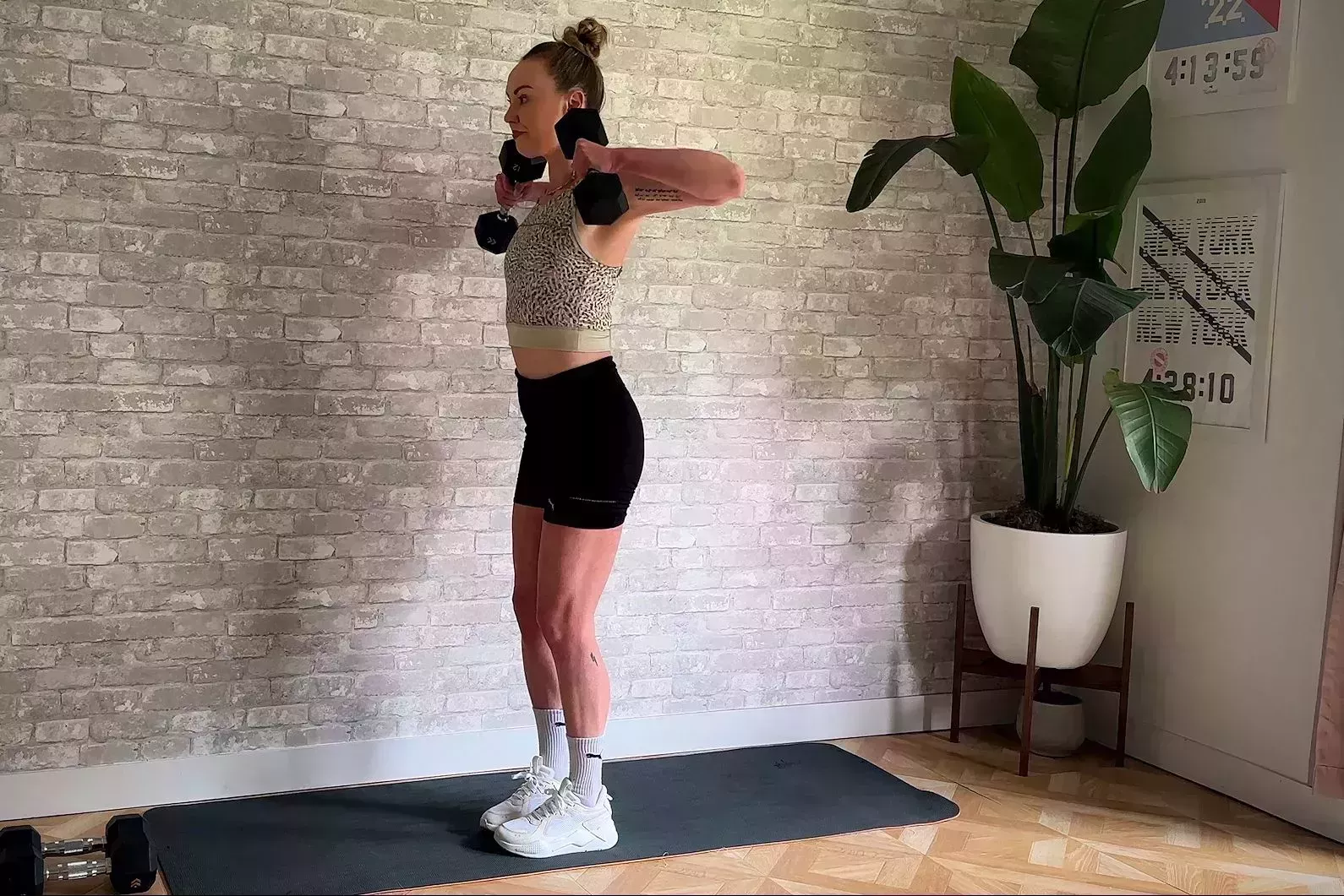 free weight exercises, reverse lunge to upright row free weight exercises, reverse lunge to upright row