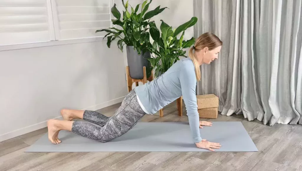 17 variaciones de posturas de plancha con las que puedes jugar para ganar fuerza y estabilidad