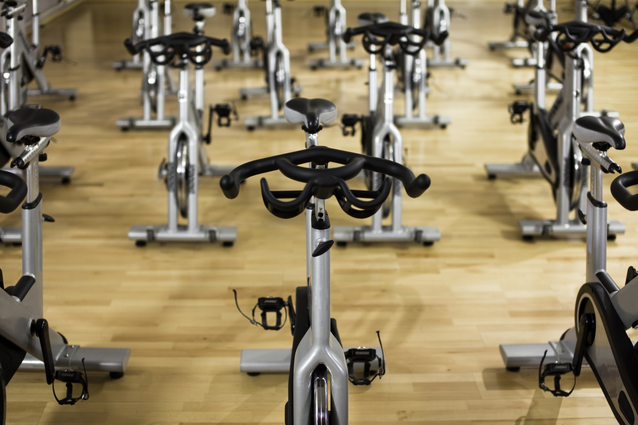
		¿Son mejores las bicicletas estáticas o las de spinning para alcanzar tus objetivos?