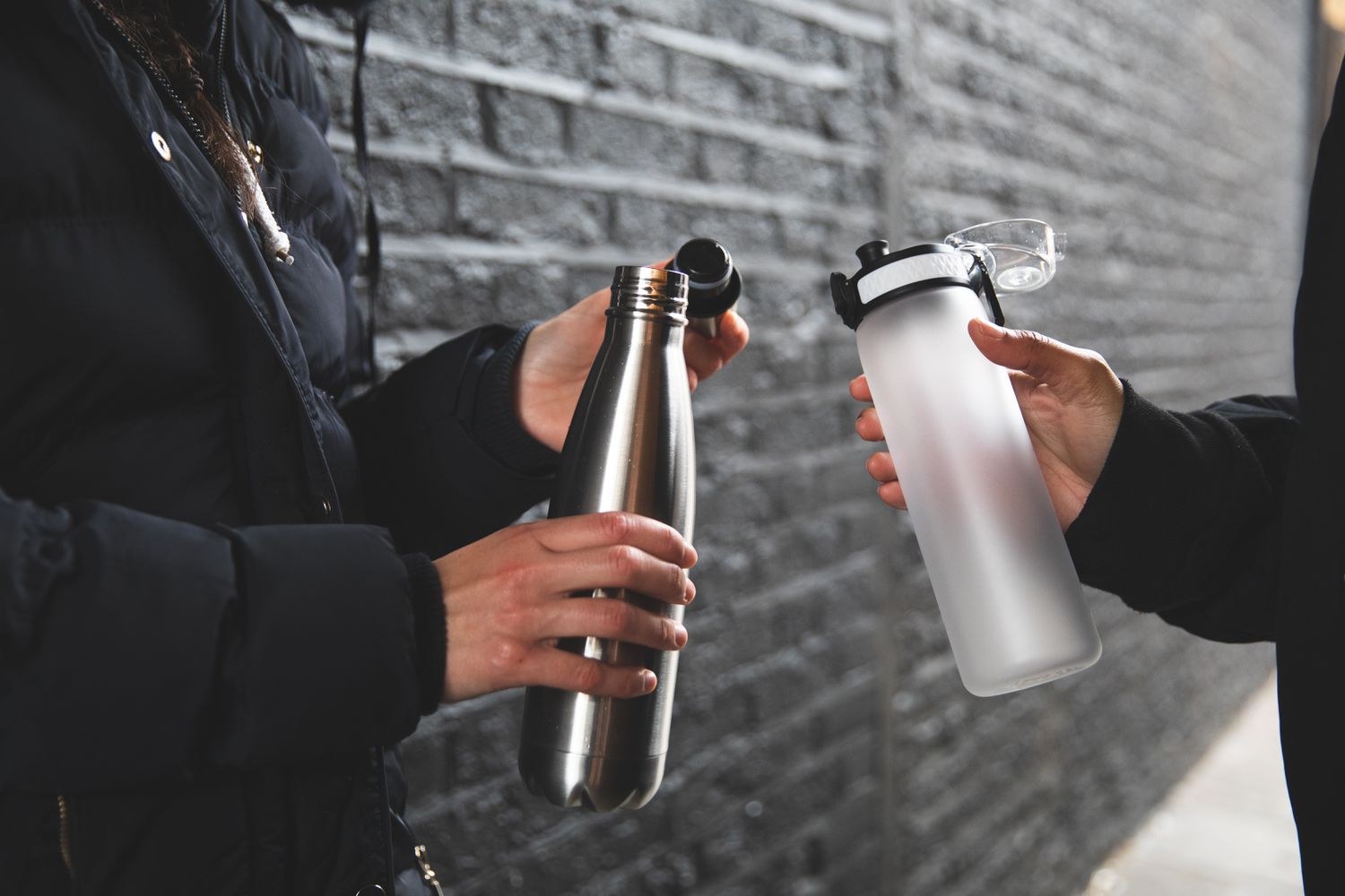 Cómo elegir la mejor botella de agua reutilizable