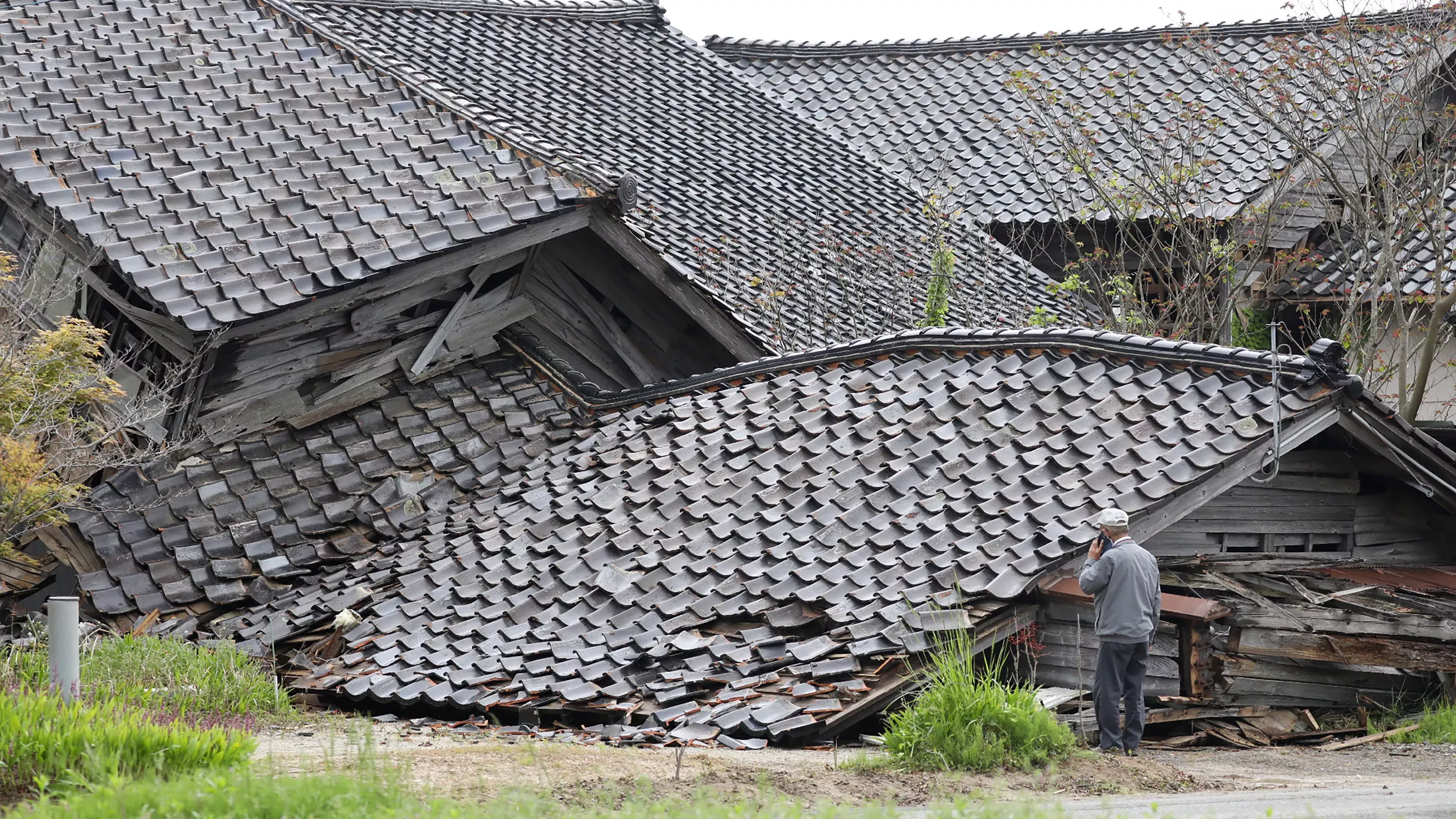 Enjambre de terremotos mortales en Japón causados por el magma que se desplaza por un volcán extinto