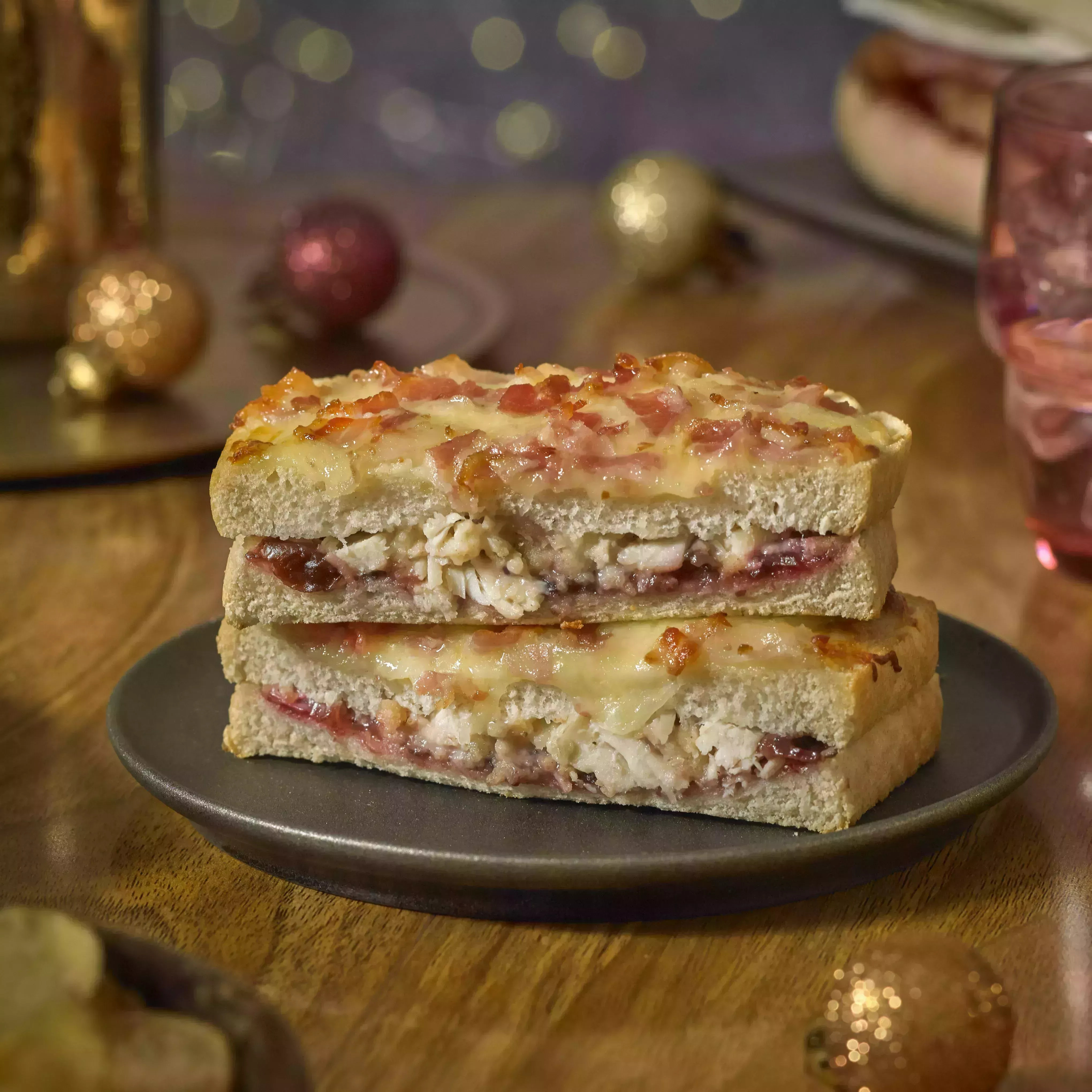 La nueva gama de sándwiches navideños de Aldi incluye 8 rellenos y un giro genial a uno de los favoritos de las fiestas