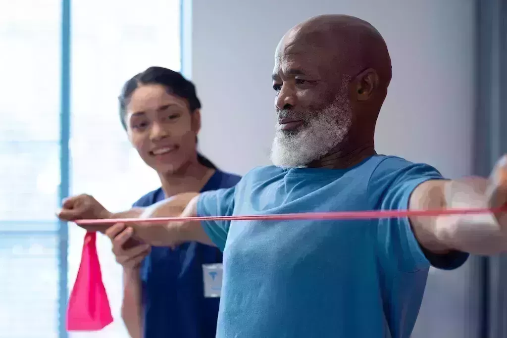 Entrenamiento de fuerza para mayores: Ejercicios y consejos