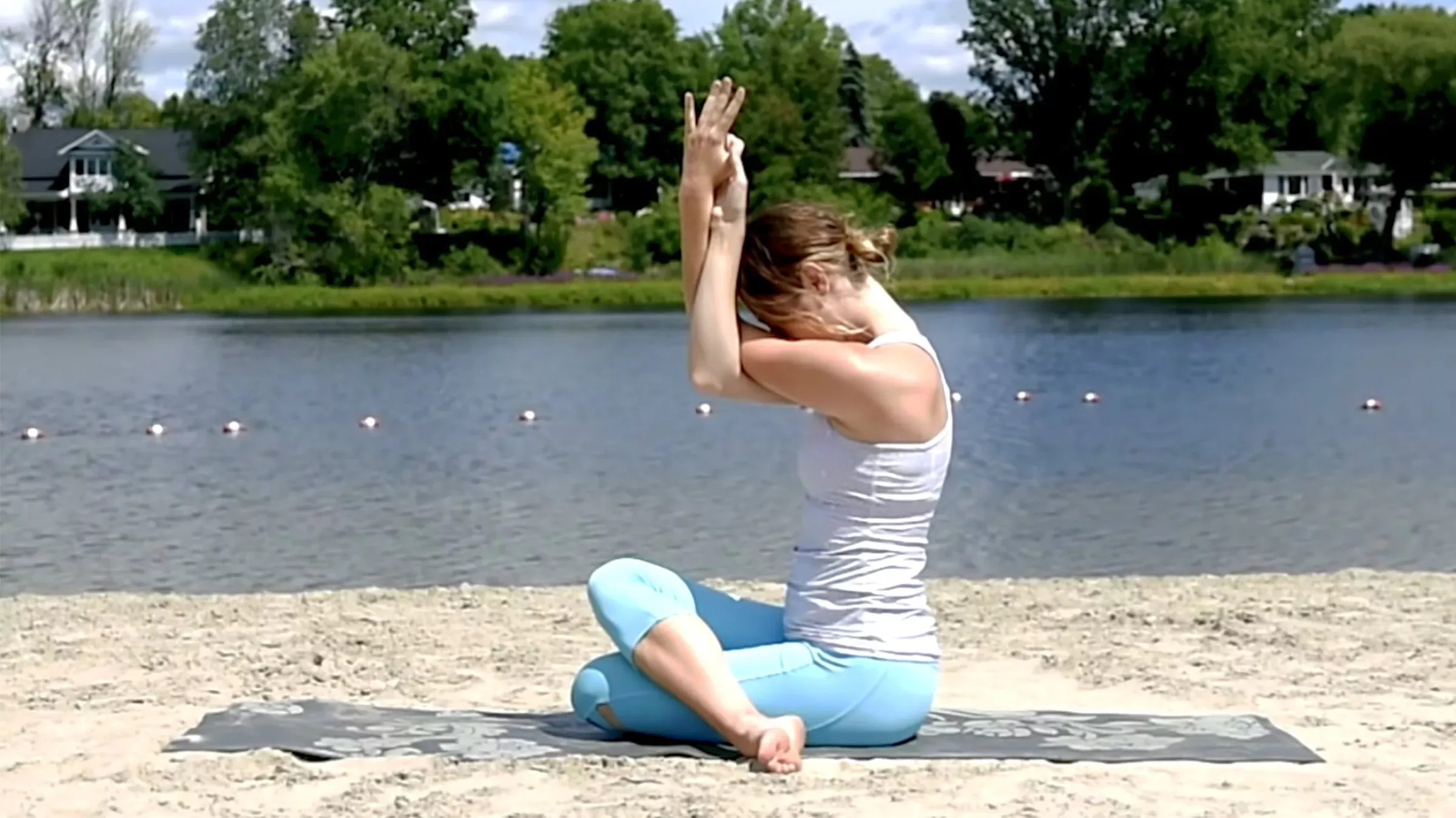 ¿Puede aliviar las cefaleas tensionales la práctica del yoga? La ciencia dice que sí. Esta práctica puede ayudar.