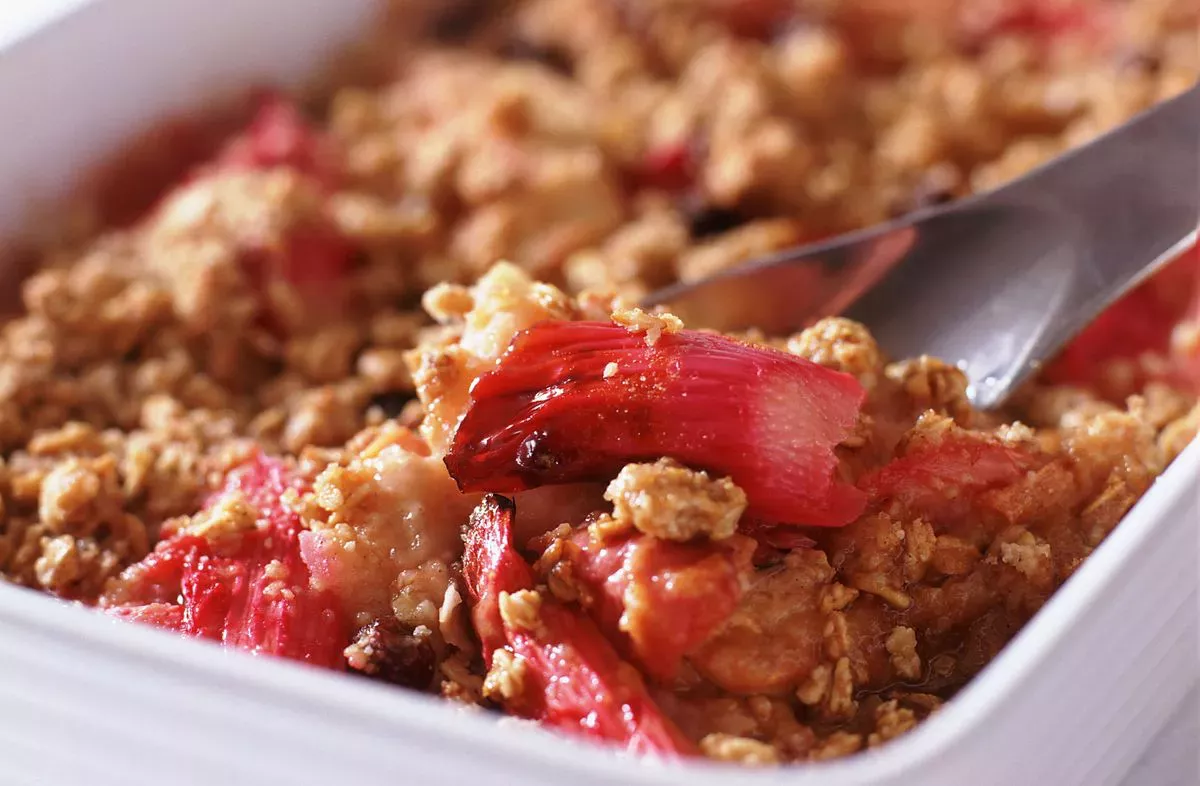 Receta de crumble de manzana y ruibarbo