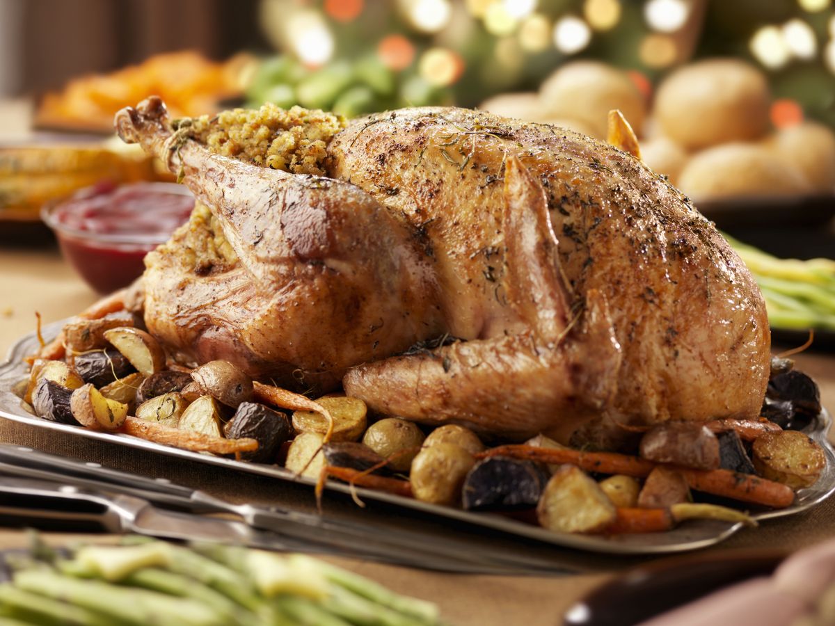 ¿Cuánto tiempo se tarda en cocinar un pavo por kg? Calcular los tiempos de cocción del pavo de Navidad por tamaño y peso