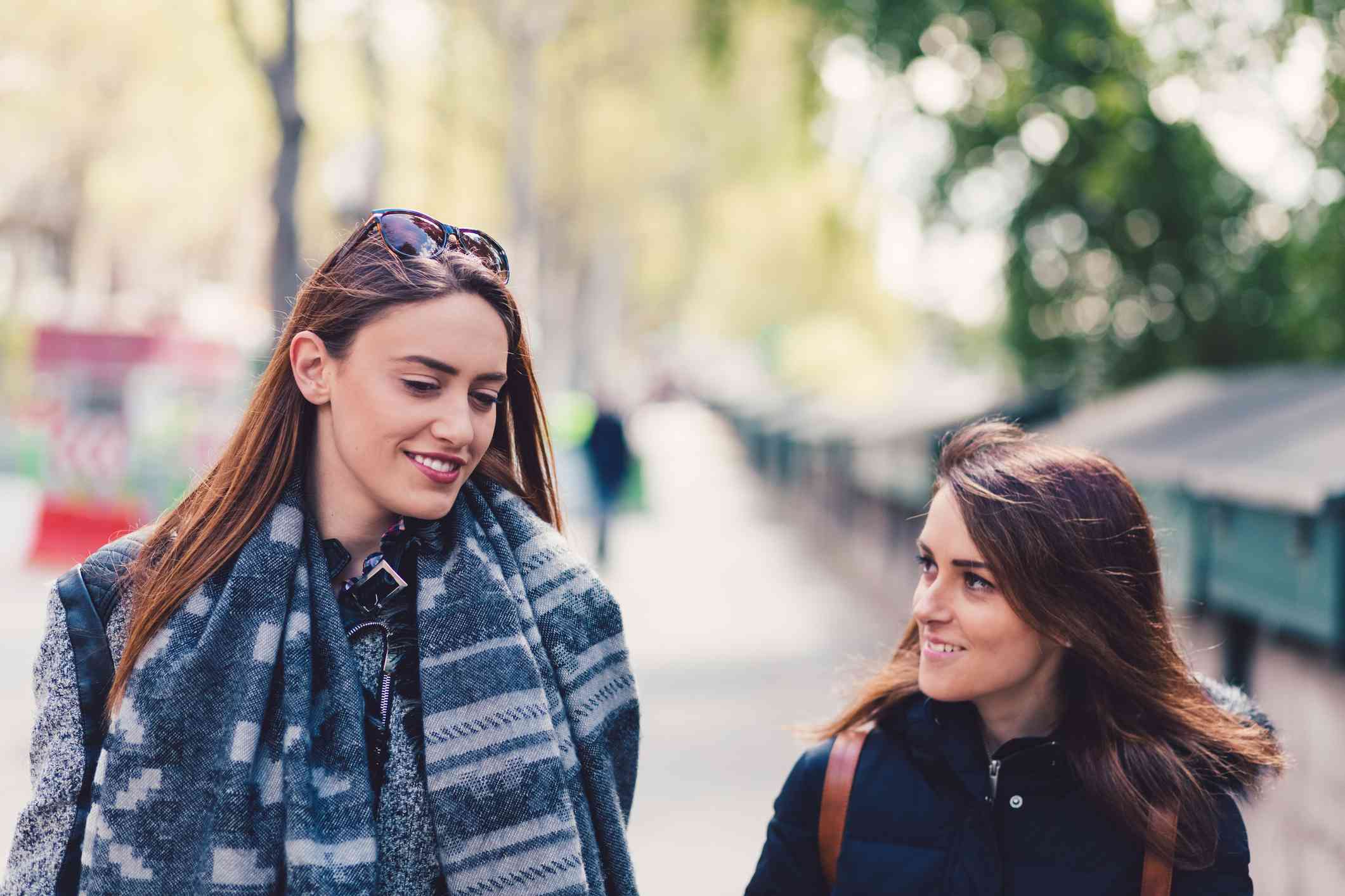 ¿Eres bajita, alta o normal? Éstas son las estaturas medias de las mujeres