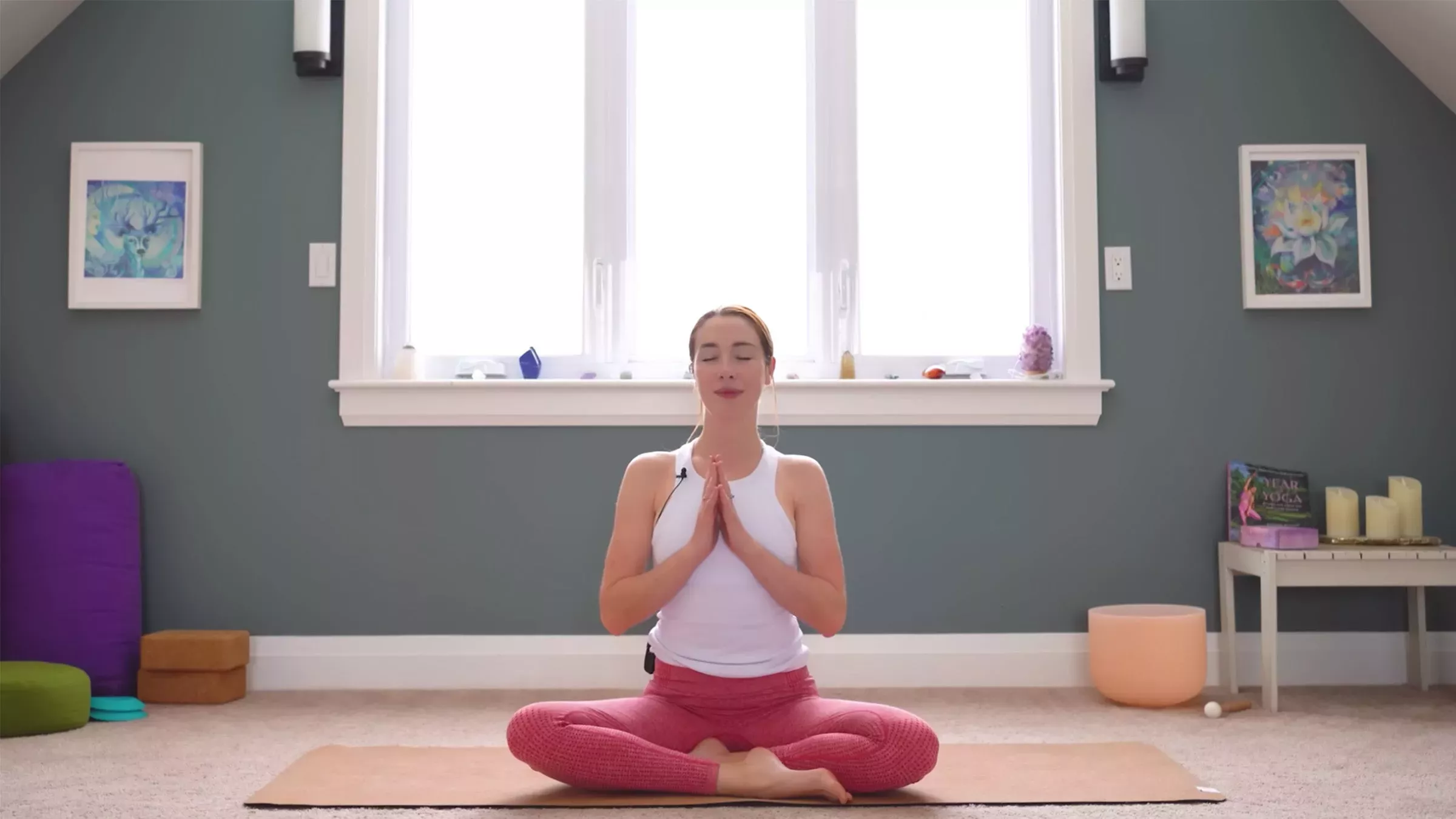 10 minutos de yoga matutino para ayudarte a despertar (incluso los días que no quieres levantarte)