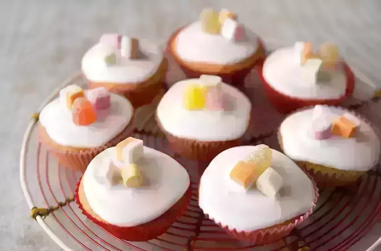 15 cupcakes para cumpleaños infantiles que puedes hacer tú mismo (el nº 8 tiene un factor sorpresa)