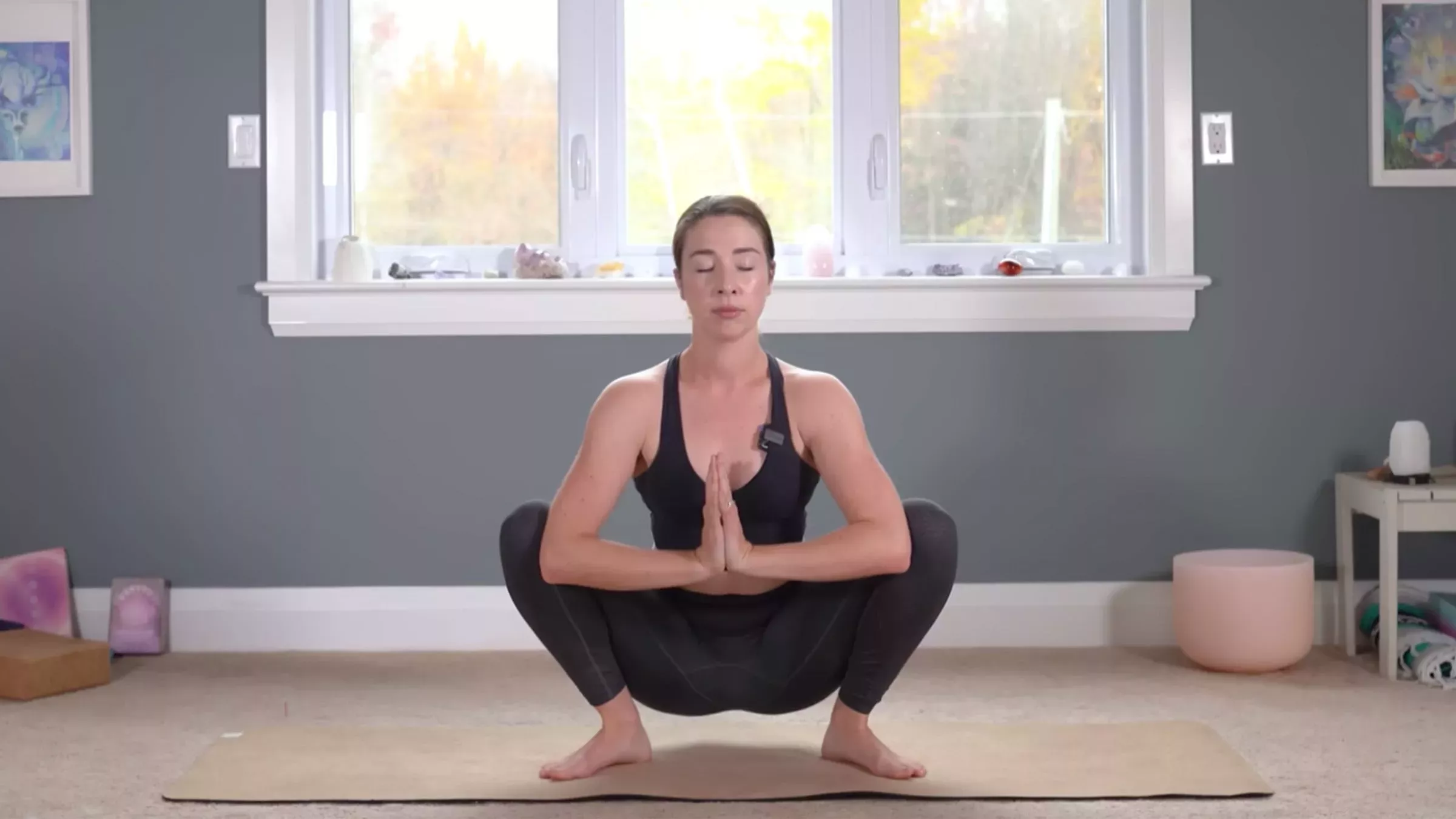 Práctica de yoga de 30 minutos para abrazar el idealismo de Acuario