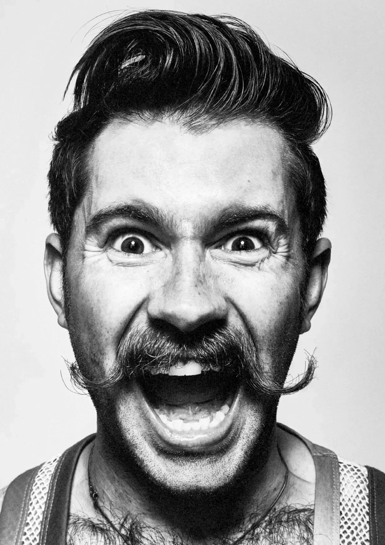 Los mejores productos masculinos para celebrar Movember