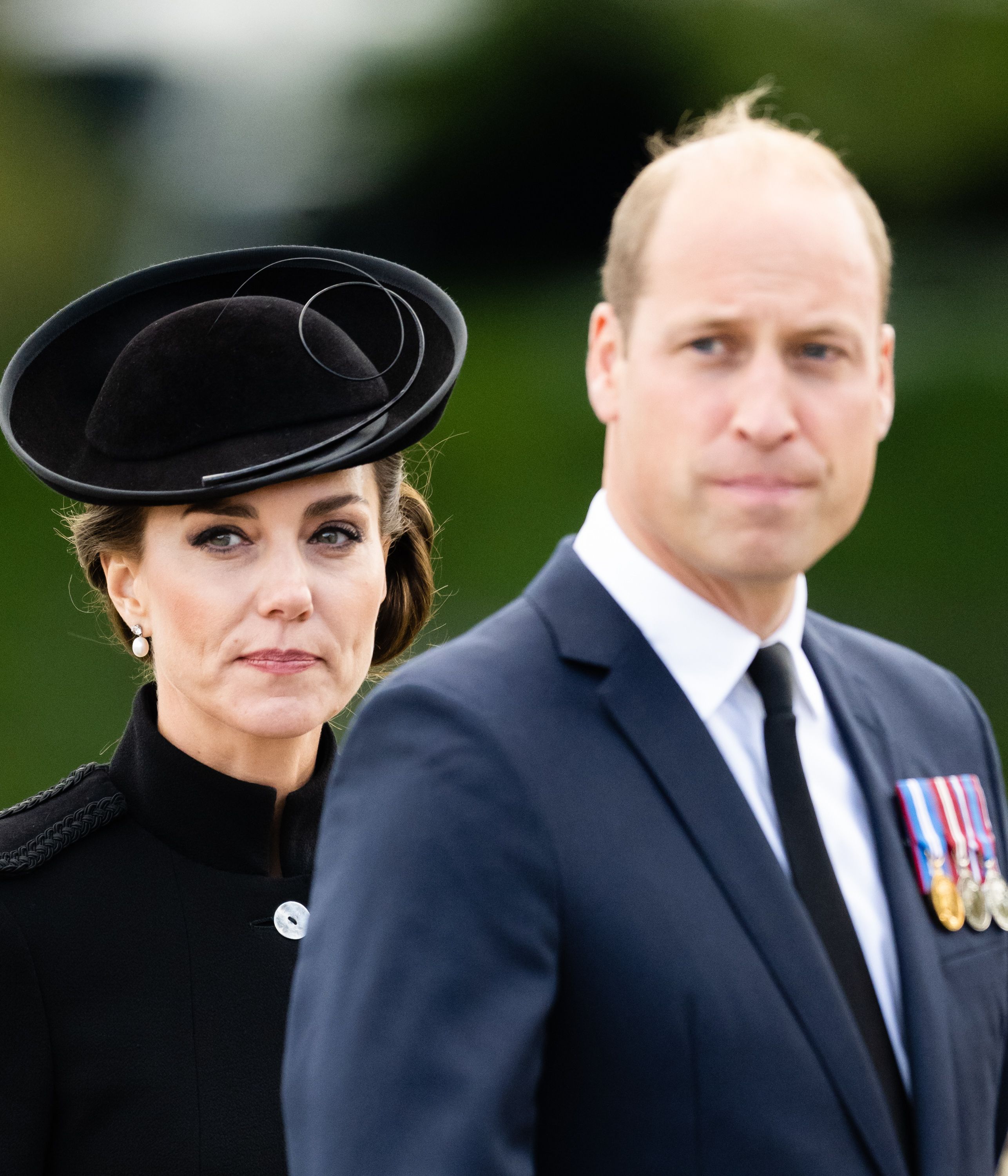 El príncipe Guillermo y la princesa Kate "están pasando un infierno" tras el diagnóstico de cáncer, dice un amigo cercano