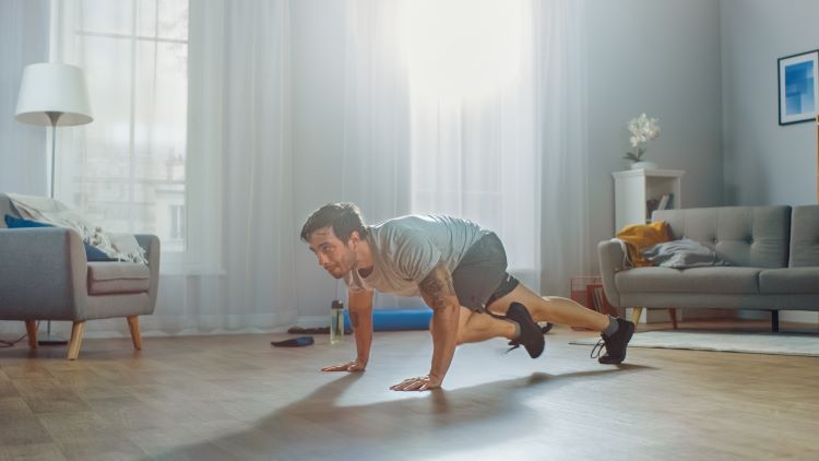Entrenamiento HIIT con peso corporal