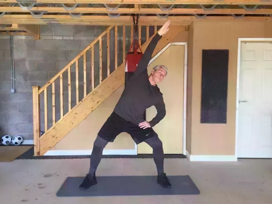 12 estiramientos eficaces para cada parte del cuerpo