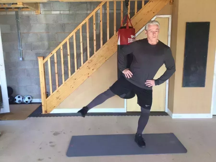 12 estiramientos eficaces para cada parte del cuerpo