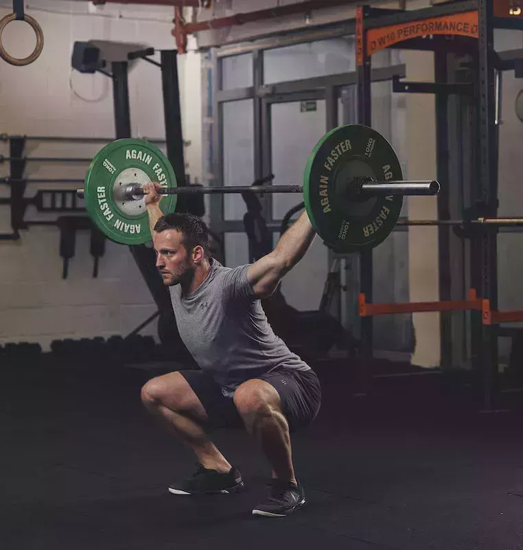 Ejercicios con barra para cada grupo muscular