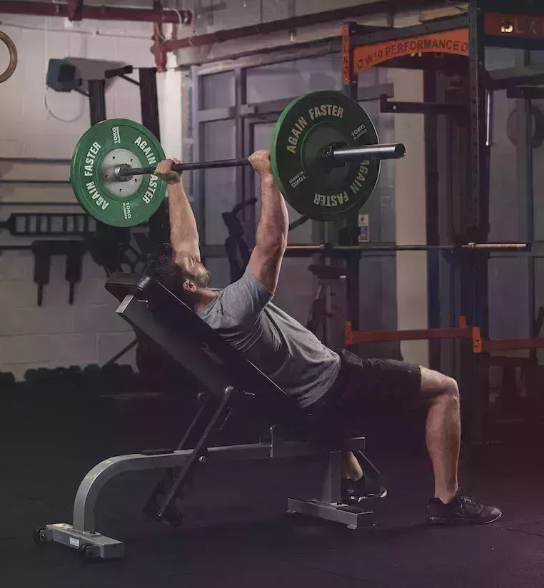 Ejercicios con barra para cada grupo muscular