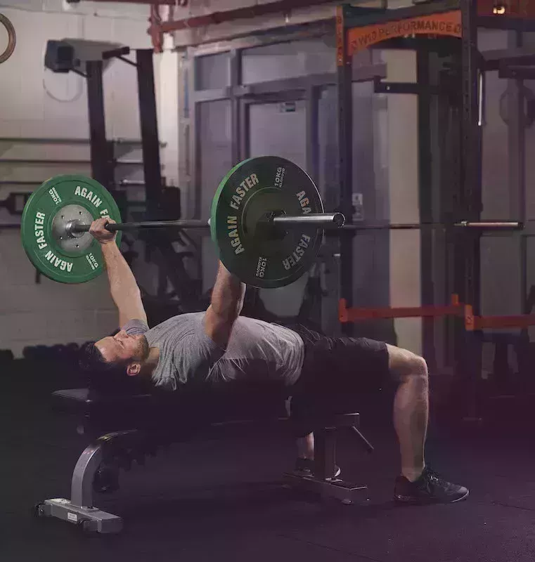 Ejercicios con barra para cada grupo muscular