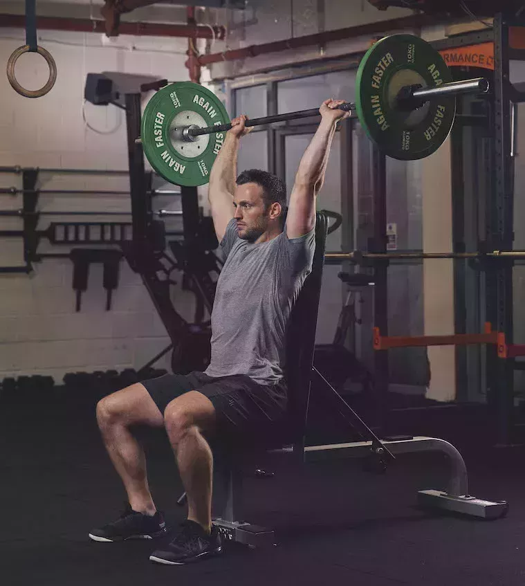 Ejercicios con barra para cada grupo muscular