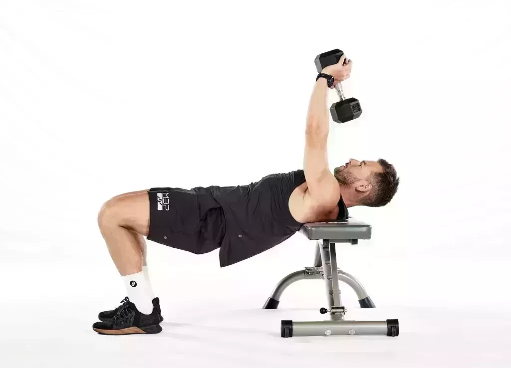 Nuestra selecci贸n de los mejores ejercicios con mancuernas para cada parte del cuerpo