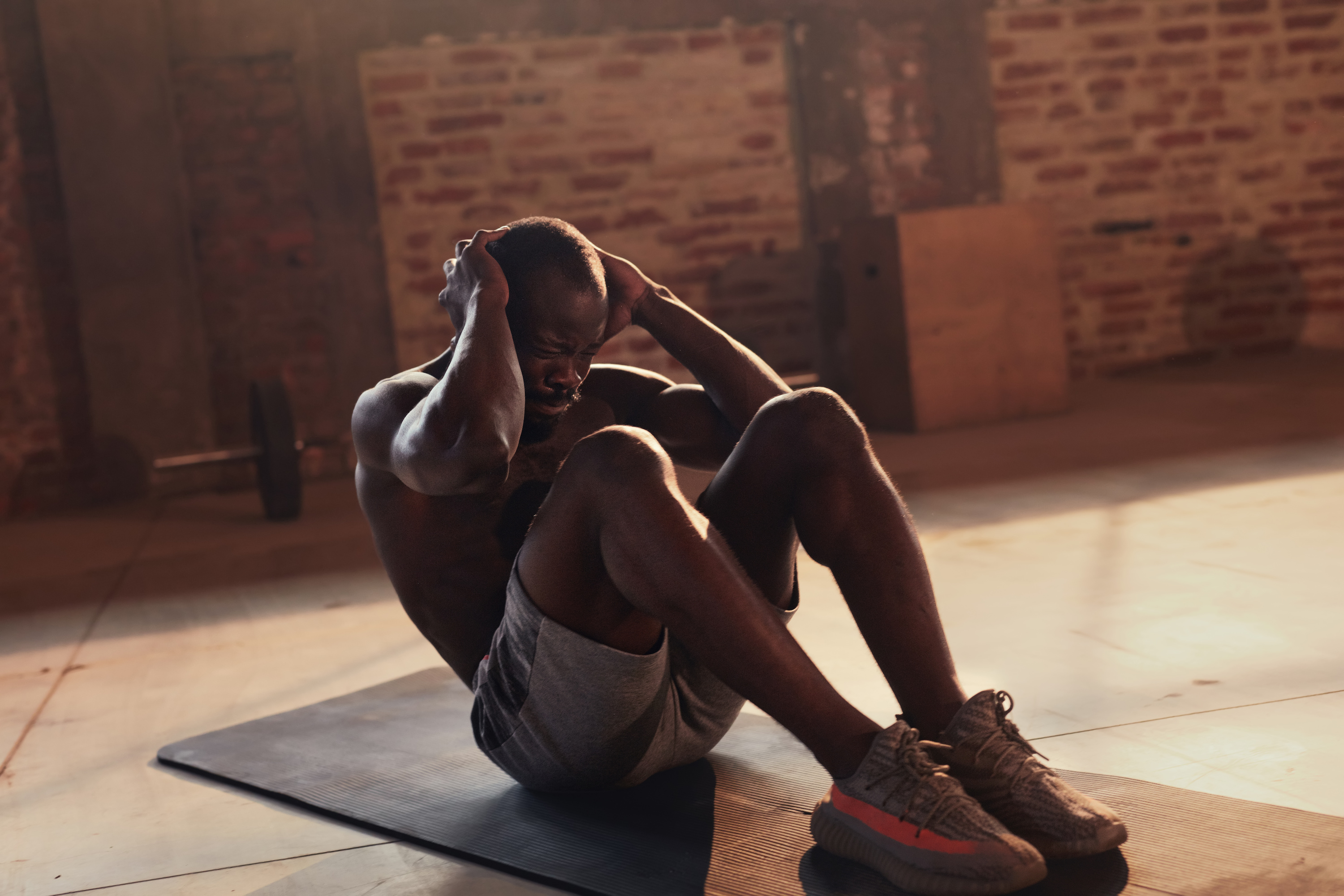 
		Los mejores ejercicios abdominales: Añade estos 6 eficaces ejercicios a tu rutina de gimnasio
